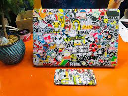 Sticker dán laptop độc đáo