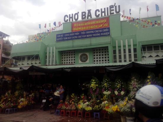 Ba Chieu Market: Complete Shopping & Food Guide 2025 Ba Chieu Market: Complete Shopping & Food Guide 2025