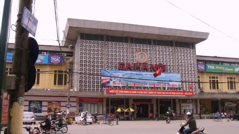 Hanoi Railway Station Complete Guide: Navigation, Tickets & Insider Tips