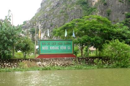 Kenh Ga Floating Village: Honest 2025 Status + Complete Guide Kenh Ga Floating Village: Honest 2025 Status + Complete Guide