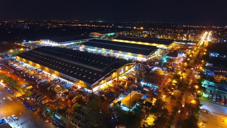 Hoa Binh Market: The Ultimate Local Guide to District 5’s Hidden Gem