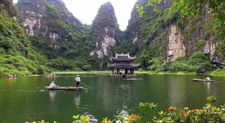 Kenh Ga Floating Village: Honest 2025 Status + Complete Guide Kenh Ga Floating Village: Honest 2025 Status + Complete Guide