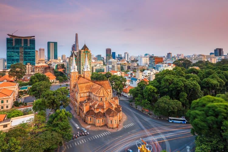 15 Best Churches in Ho Chi Minh City – Complete Visitor Guide 2025