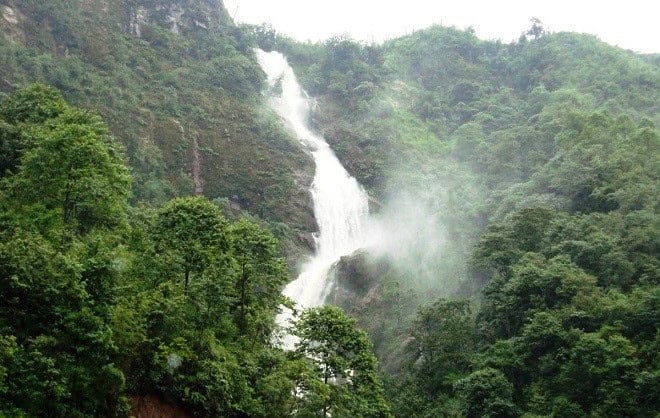 Silver Waterfall Sapa: Complete 2025 Guide (Transport, Tickets & Tips)