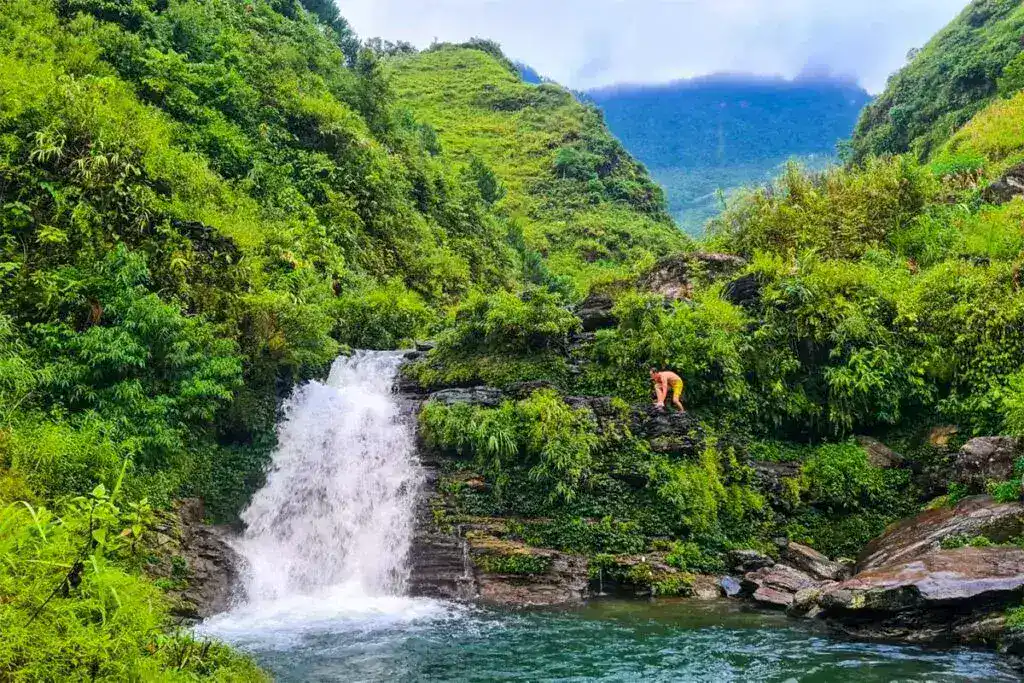 Ha Giang Loop: The Complete Guide to Vietnam's Most Epic Motorcycle Adventure (2025) Ha Giang Loop: The Complete Guide to Vietnam's Most Epic Motorcycle Adventure (2025)