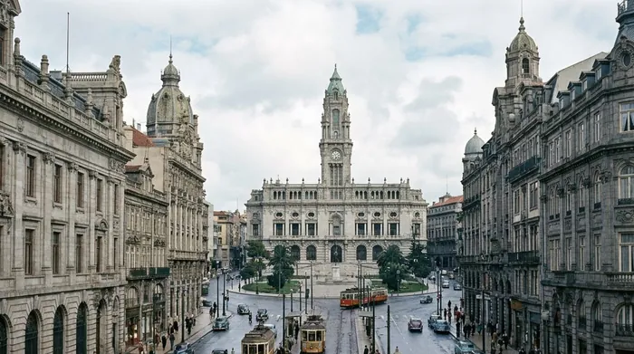 Illustration of a grand central avenue in Porto