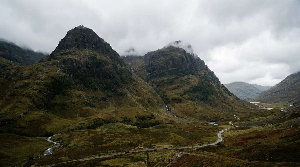 Where to Stay in Glencoe: Inside the Glen, or Twenty Minutes Away