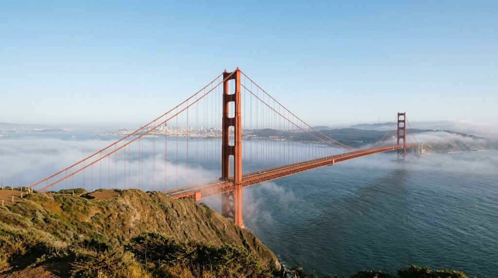Golden Gate Bridge in San Francisco under a clear blue sky