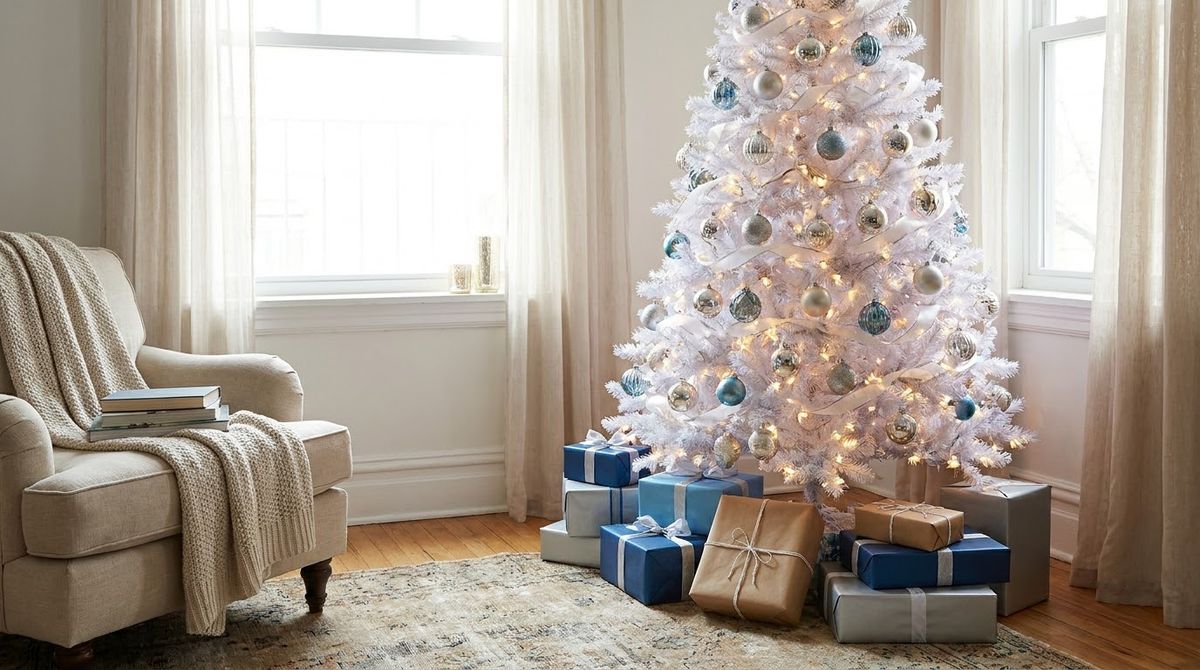 Silver and Blue White Christmas Tree Ideas Silver and Blue White Christmas Tree Ideas