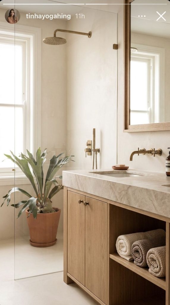 Bathroom Decor Trend Report 2026: What's In, What's Out